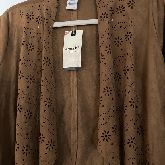 American Rag Cie Laser Cut Faux Suede Jacket - Picture 3 of 10